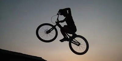 自行车特技游戏大全