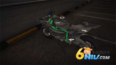 17568897957359_water