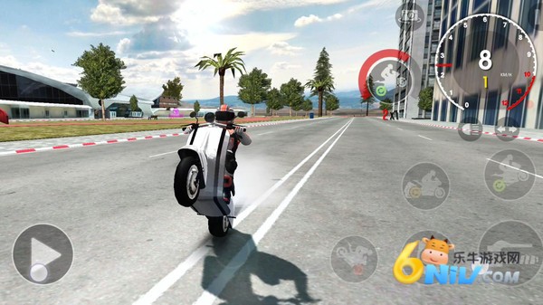 17570536942539_water